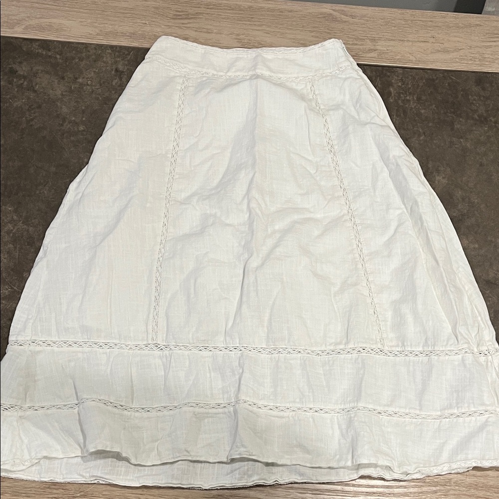 Universal thread skirt